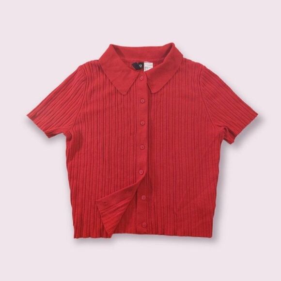💝(3/$25) H&M Ribbed Collared Short Sleeve Red Top - Picture 1 of 6